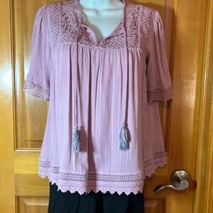 KNOX ROSE, Cotton laced trim, collar ties with tassels!